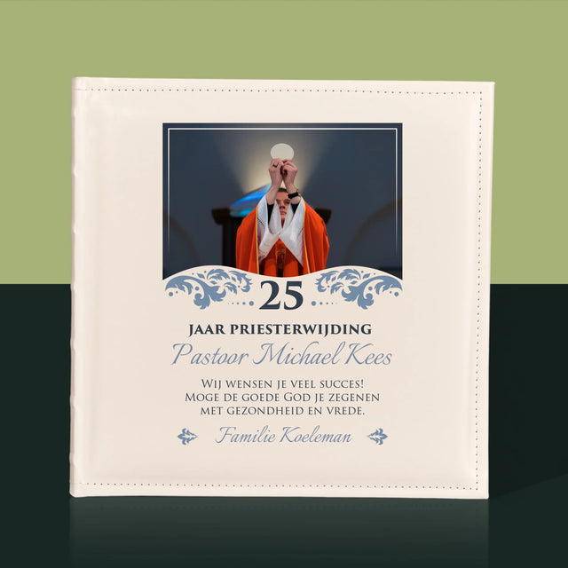 Foto En Handtekening: Priesterjubileum - Fotoalbum