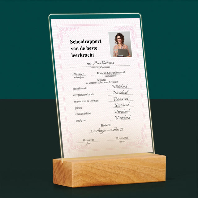 Foto En Handtekening: Schoolrapport Van De Beste Leerkracht - Afdruk Op Acrylglas (Verticaal)