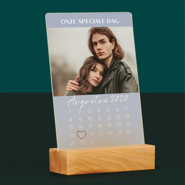 Foto En Handtekening: Onze Speciale Dag - Afdruk Op Acrylglas (Verticaal)