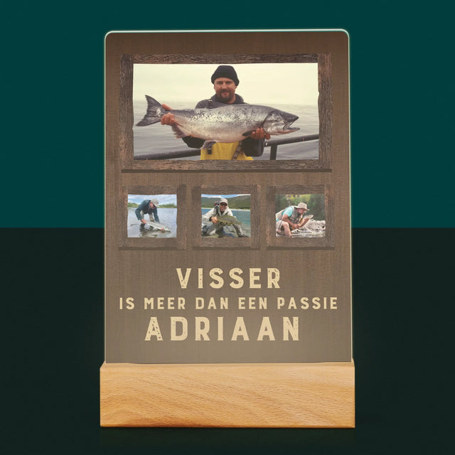 Fotocollage: Vissen Is Meer Dan Een Passie - Afdruk Op Acrylglas (Verticaal)