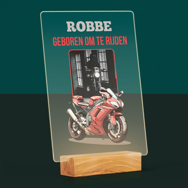 Foto En Handtekening: Geboren Om Te Rijden - Afdruk Op Acrylglas (Verticaal)