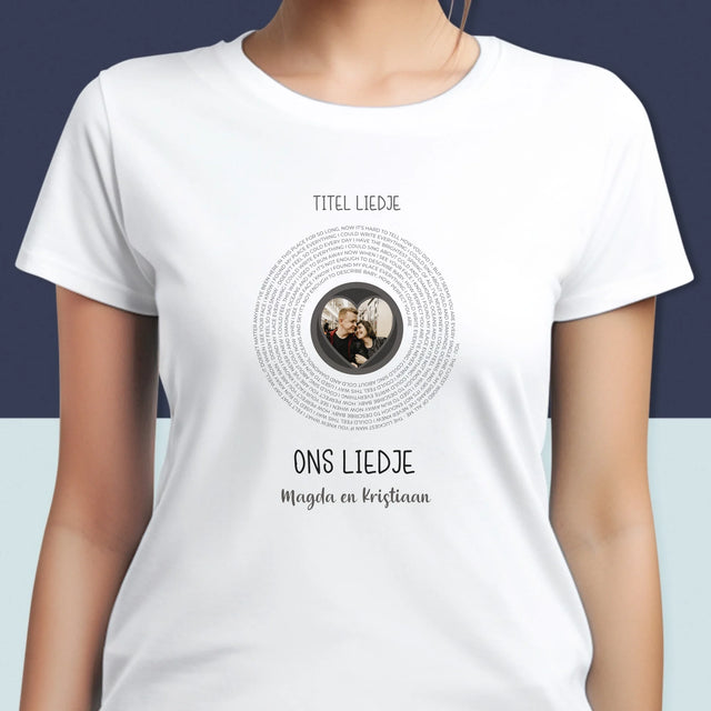 Foto En Handtekening: Ons Liedje Met Tekst - T-Shirt Voor Dames