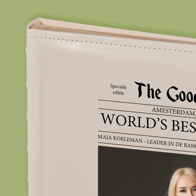 Omslag Van Tijdschrift: World’S Best Girl Boss - Fotoalbum