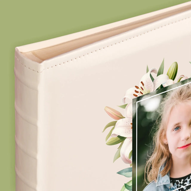 Foto En Handtekening: Ter Herdenking Van Eerste Heilige Communie - Fotoalbum