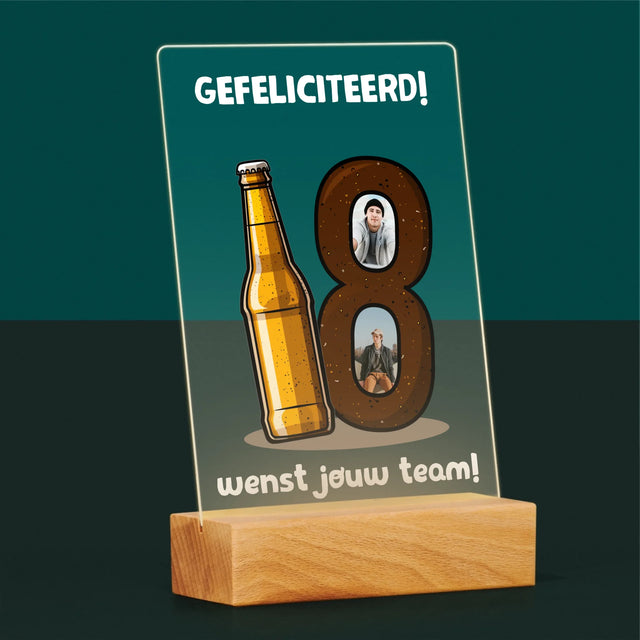 Fotocollage: 18 Pintje - Afdruk Op Acrylglas (Verticaal)