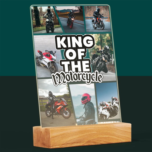 Fotocollage: King Of The Motorcycle - Afdruk Op Acrylglas (Verticaal)