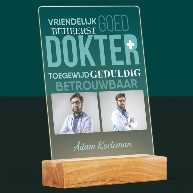 Fotocollage: Dokter Kenmerken - Afdruk Op Acrylglas (Verticaal)