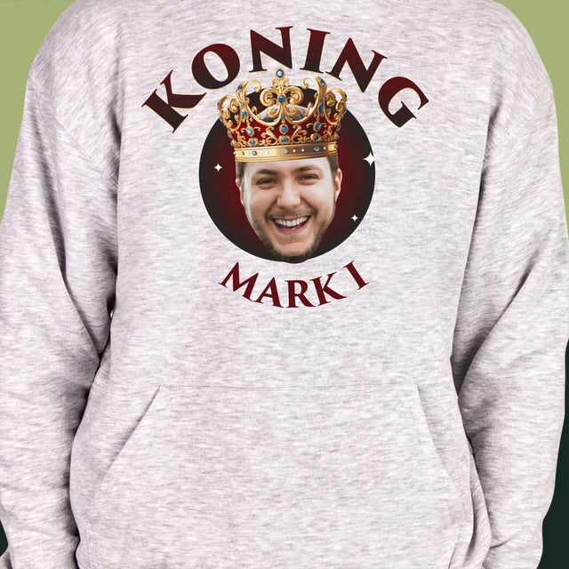 Foto En Handtekening: Koning - Herentrui Met Kap